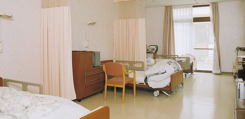 広い明るい居室