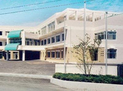 開放感のある建物外観