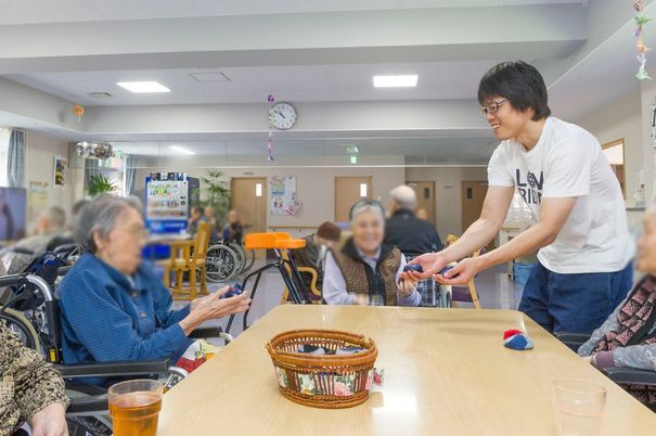 活動中の広間