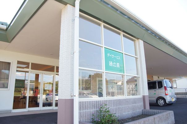 広いエントランス