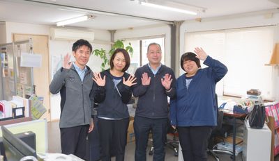 スタッフの笑顔の部屋