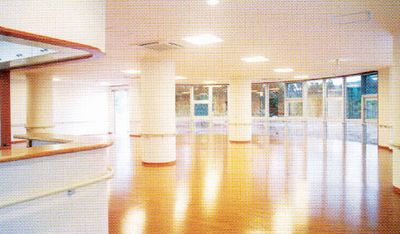 広々とした機能訓練室