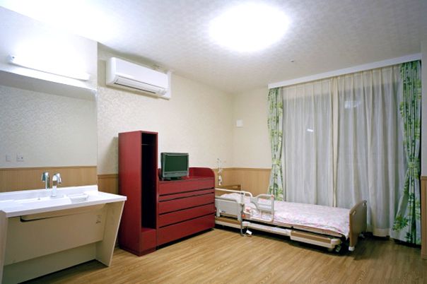 明るい洋室の居室