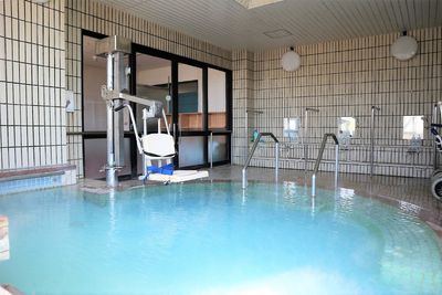 明るい浴室の様子