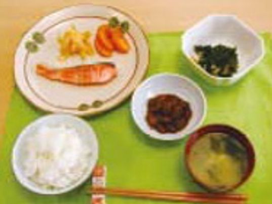 和食の居室提供例
