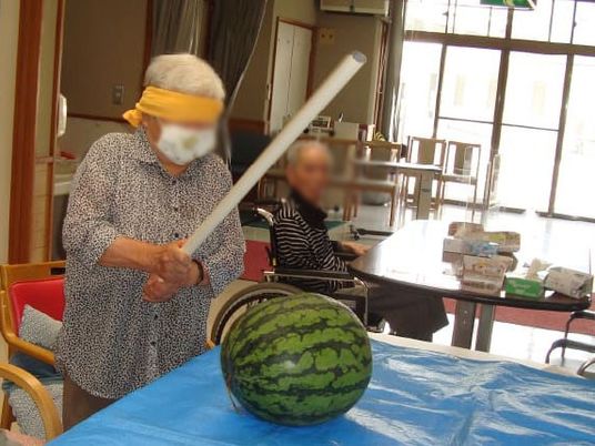 ゲームを楽しむ場面