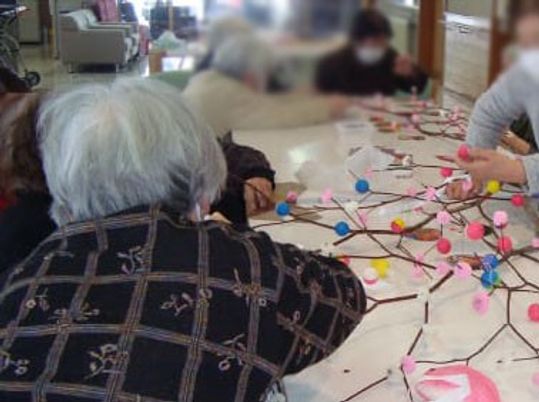 手作り作業の様子
