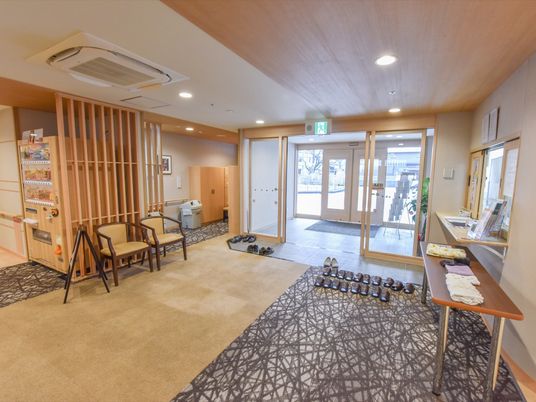 温かみのあるエントランス