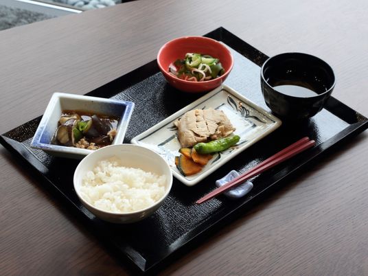 バランスの良い和食膳