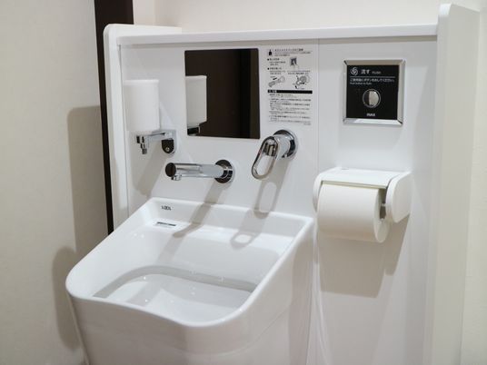 清潔な洗面台