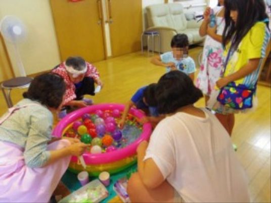 多世代交流の瞬間
