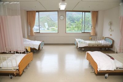 山が見える居室