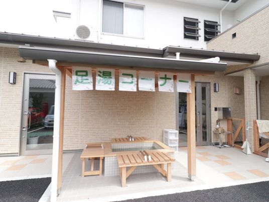 中庭のリラックスエリア