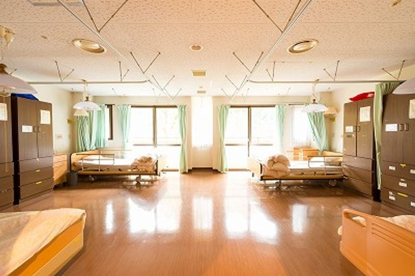 広がる明るい居室