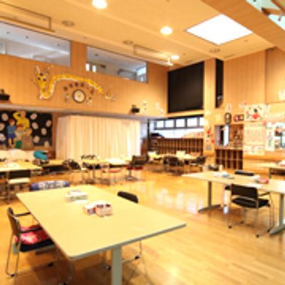 開放的な部屋内観