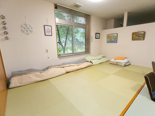 穏やかな雰囲気の和室