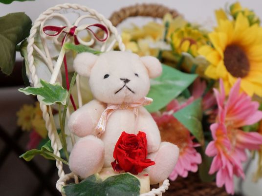 ぬいぐるみと装飾の花束