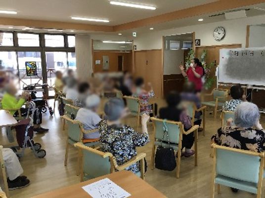 集まりの場、多目的室