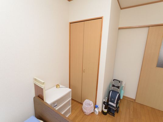 居室の角の様子
