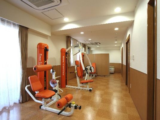 訓練機器が整った部屋
