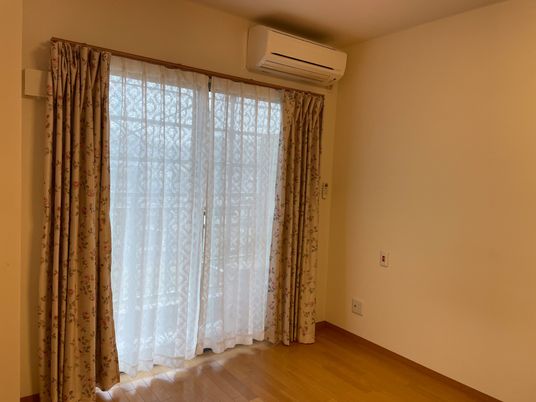 穏やかな居室の一角