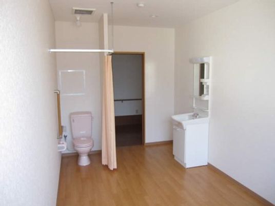 シンプルな洗面トイレ空間