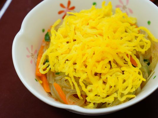 彩り野菜の和風サラダ