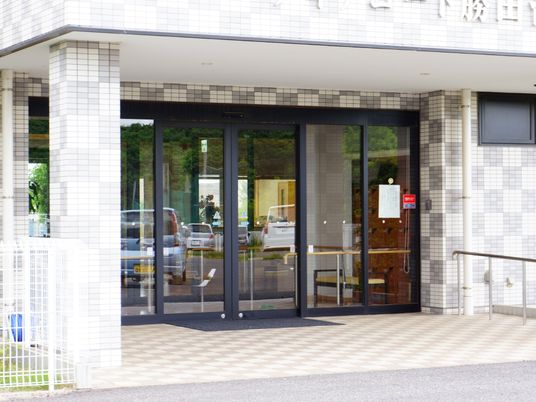 清潔感のあるエントランス