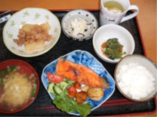 栄養バランスの取れた食事