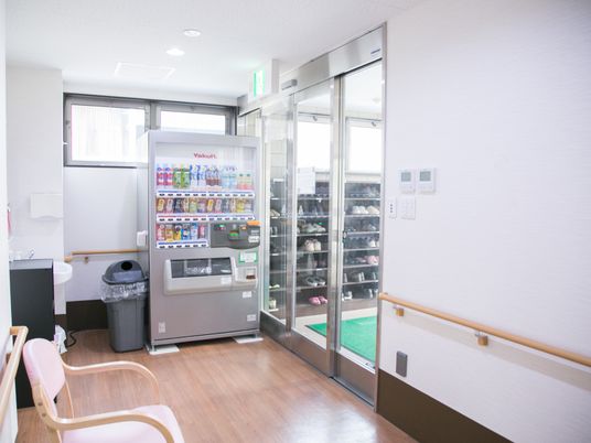 休憩室の自動販売機