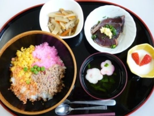 彩り豊かな和食セット