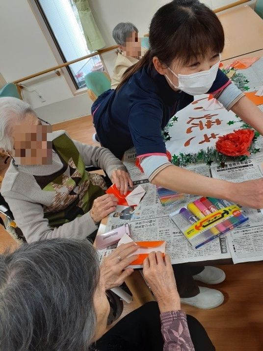 手芸を楽しむ様子 多目的室