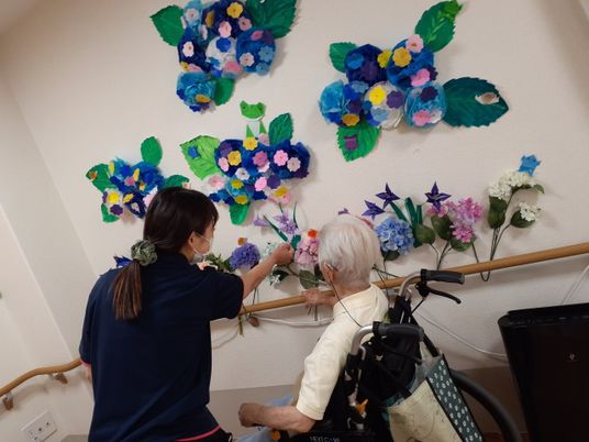 花壁画で楽しむ居室