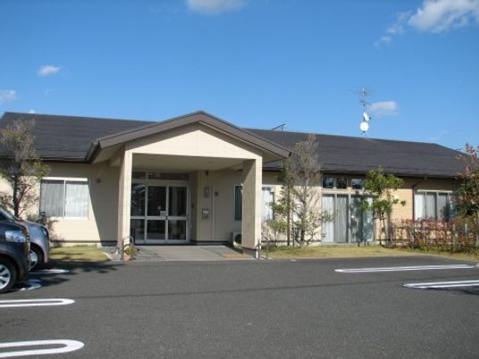 明るく広々としたエントランス