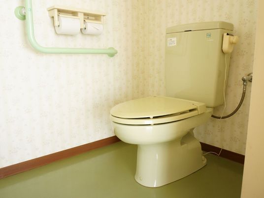  安全なトイレ設備  