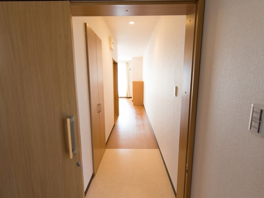 暖かみのある廊下