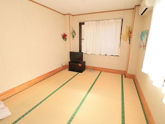 清潔な和室の居室