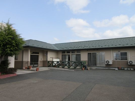 ゆとりある職場の外観