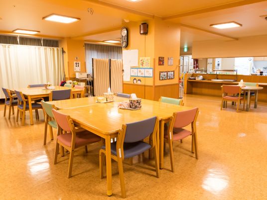 和やかな雰囲気の食堂