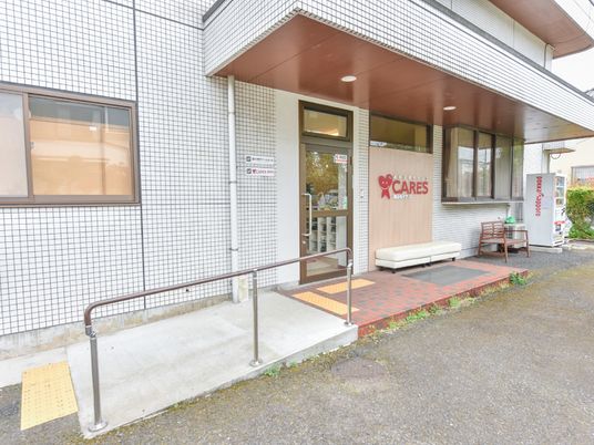 清潔感のあるエントランス
