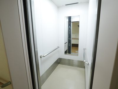 清潔感のある廊下