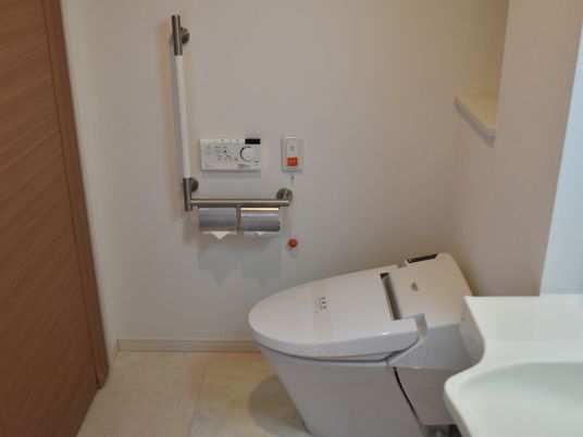 清潔なトイレの様子