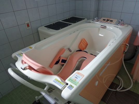 多機能型浴槽設備