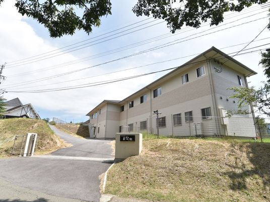 清潔な外観の建物