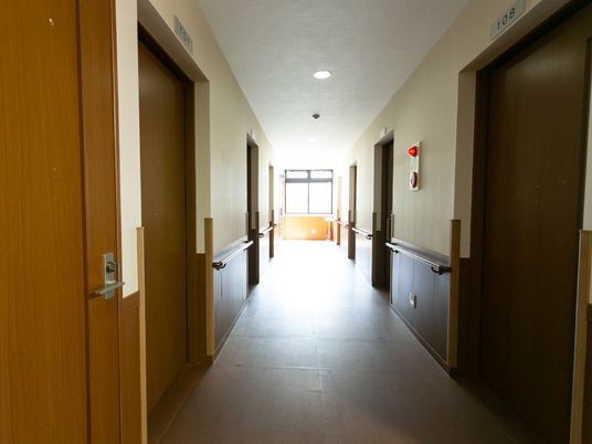 清潔な廊下の一部