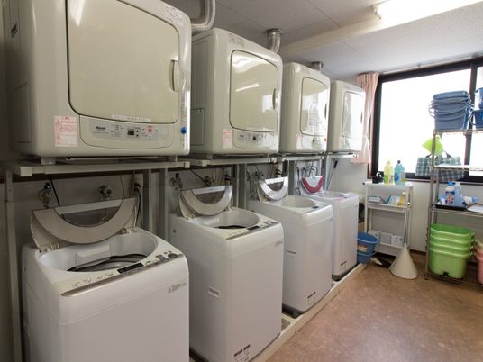 洗濯機と洗面台の設備