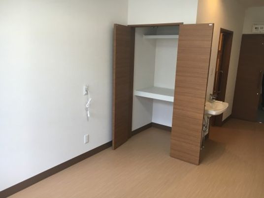 洗面台付き居室の一角