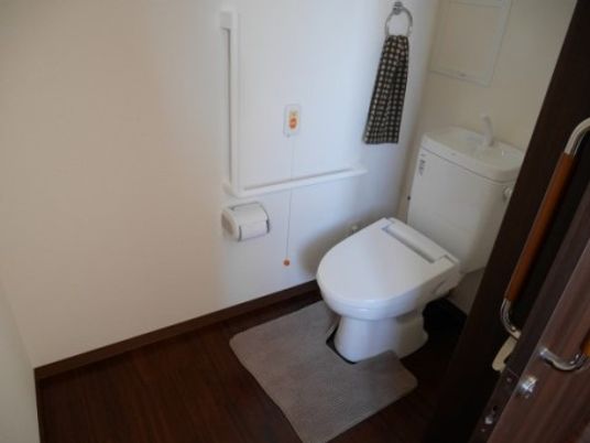 清潔感のあるトイレ空間