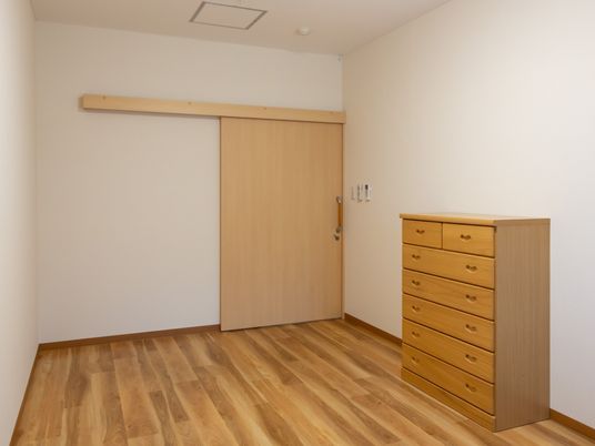 清潔な居室の一角
