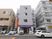 都市部の建物正面